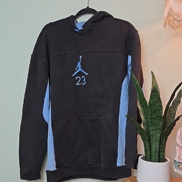Jordan Other - Vintage 2003 Nike Air Jordan 12 jump man Hooded Sweatshirt